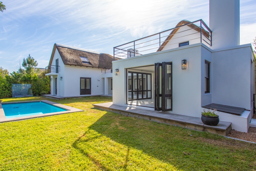 5 Bedroom Property for Sale in Pearl Valley at Val de Vie Western Cape